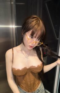 ไอรีส Anny Aphinya 18
