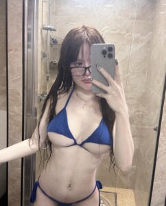 ไอรีส Anny Aphinya 23
